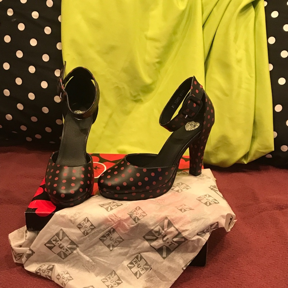 Size 10US T.U.K. Heels